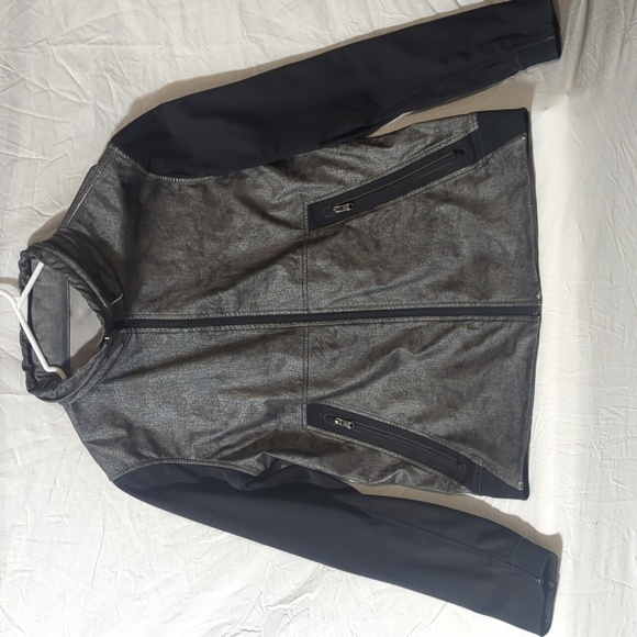 Men's Size L Hooded Zip Up Lululemon Jacket - Picture 1 of 7